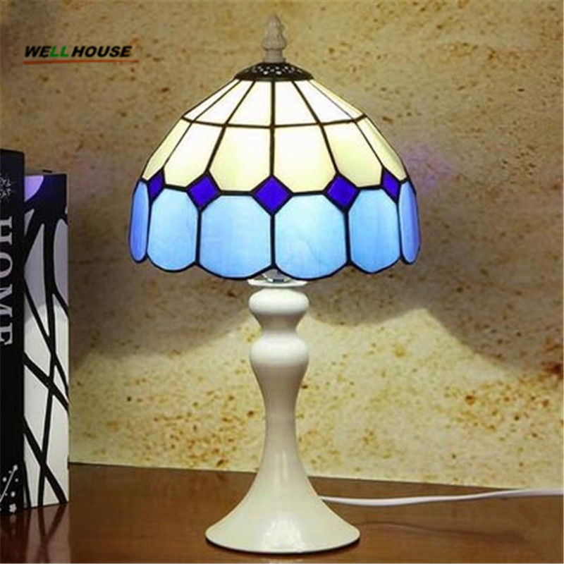 Tiffany Style Table Lamp With Flowers And Leaves Patterns Tiffany Style Table Lamp With Flowers And Leaves Patterns Stained Glass Lamparas De Mesa For