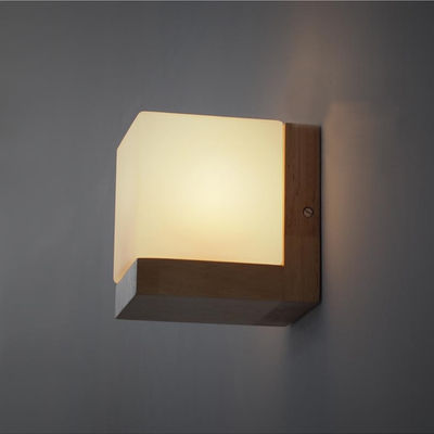 Modern Oak Wood Cube Sugar Shade Wall Lamp Bedroom Wooden cube wall light (WH-OR-126）
