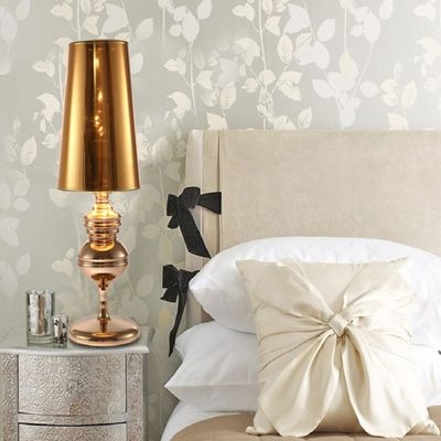 Fashion Bedroom Bedside LED Table Lamp Simple Modern Study simple table lamp(WH-MTB-23)