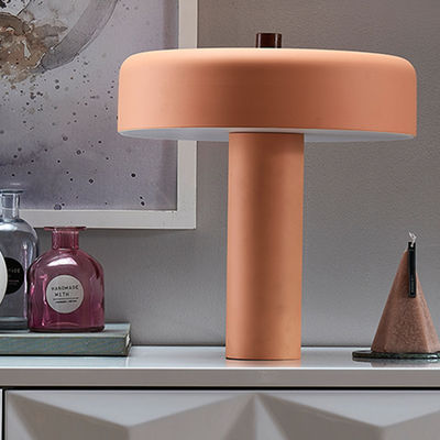 Nordic Modern Table Lamp Led Colorful Punk Table Lamp(WH-MTB-182)