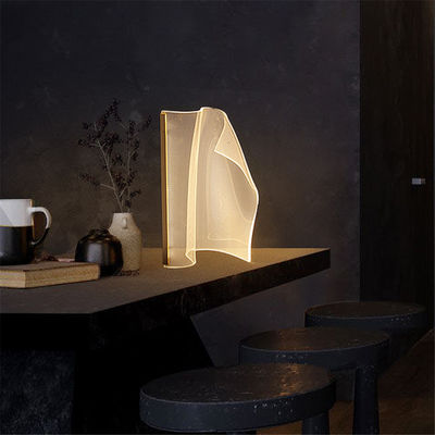 Nordic Designer Led Acrylic Light Guide Table Lamp Home Decoration Gweilo Song LED Table Lamp(WH-MTB-229)