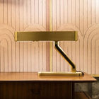 Modern Gold Metal Table Light Living Room Bedroom Bedside Colt LED Table Lamp(WH-MTB-238)