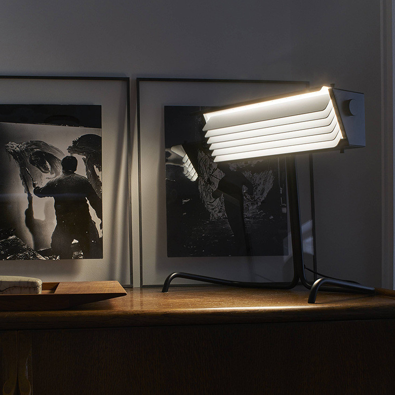 Danish Designer Led Table Lamp for Living room Bedroom Study Decor modern table lamp(WH-MTB-278)