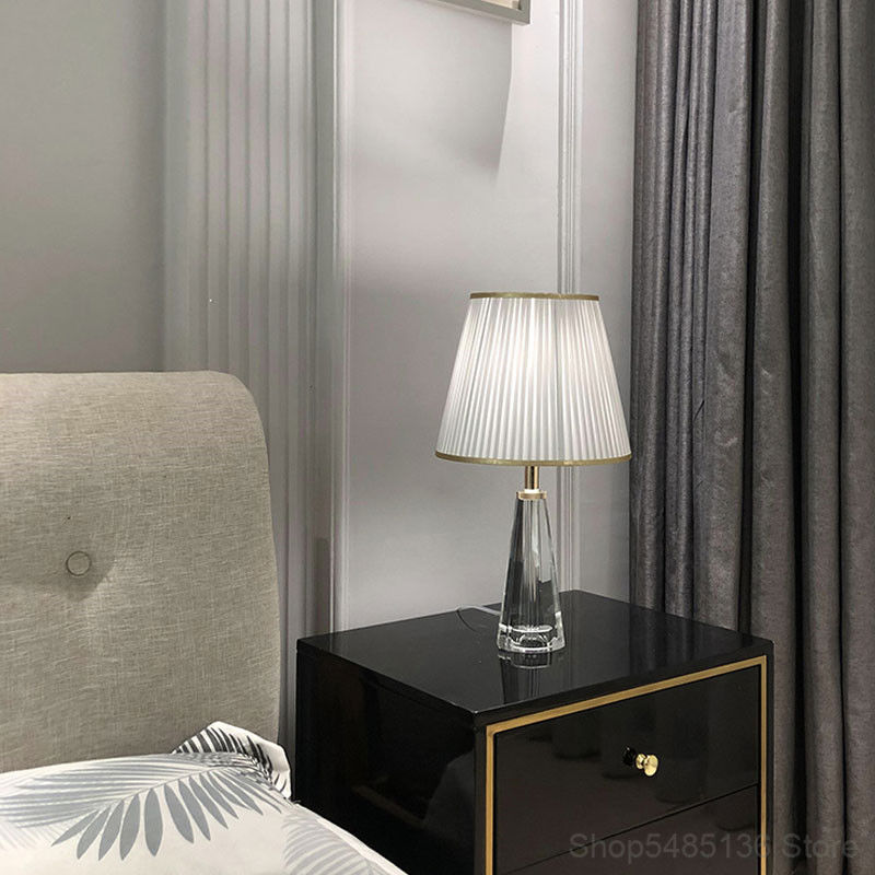 Modern Crystal Table Lamp LED Bedroom Bedside Table Light(WH-MTB-139)