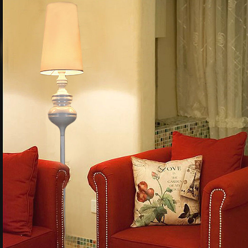 Classical Postmodern Bedroom Bedside Floor lamp Simple Fashion Floor Light(WH-MFL-51)